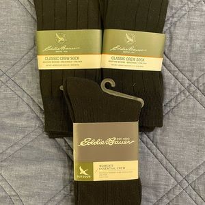 NWT 3 Pair Eddie Bauer Women’s Classic Crew Socks One Size. BUNDLE AND SAVE